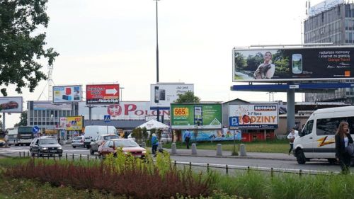 Nieruchomość Jaka jest dopuszczalna odległość reklamy od drogi?